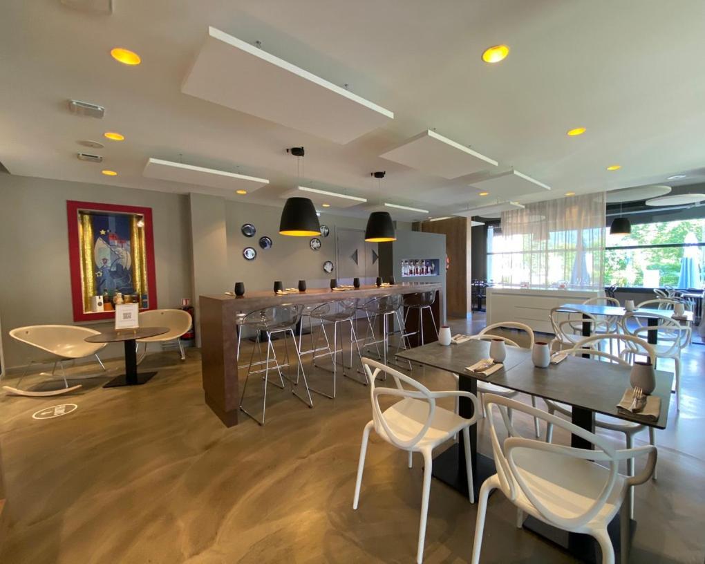 Logis Hotel Le Miramont Argeles-Gazost Luaran gambar