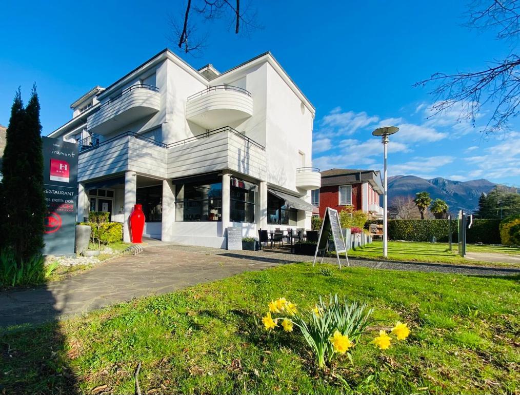 Logis Hotel Le Miramont Argeles-Gazost Luaran gambar